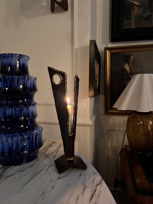 Ciężki brutalistyczny duży świecznik z brązu midcentury