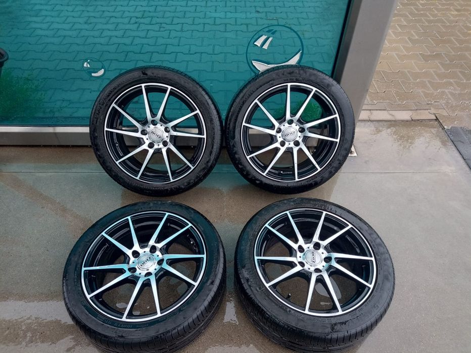 Toyota Auris II koła felgi oryginalne aluminiowe 17'