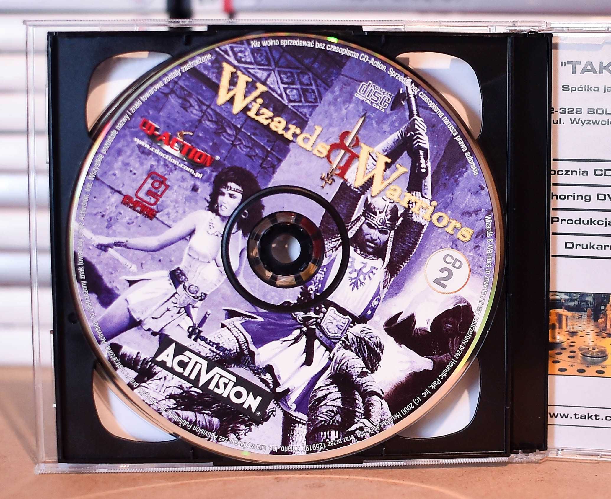 PC # CD-Action nr.96 Luty 2004 - W & W / Crazy Taxi / Virtua Cop 2