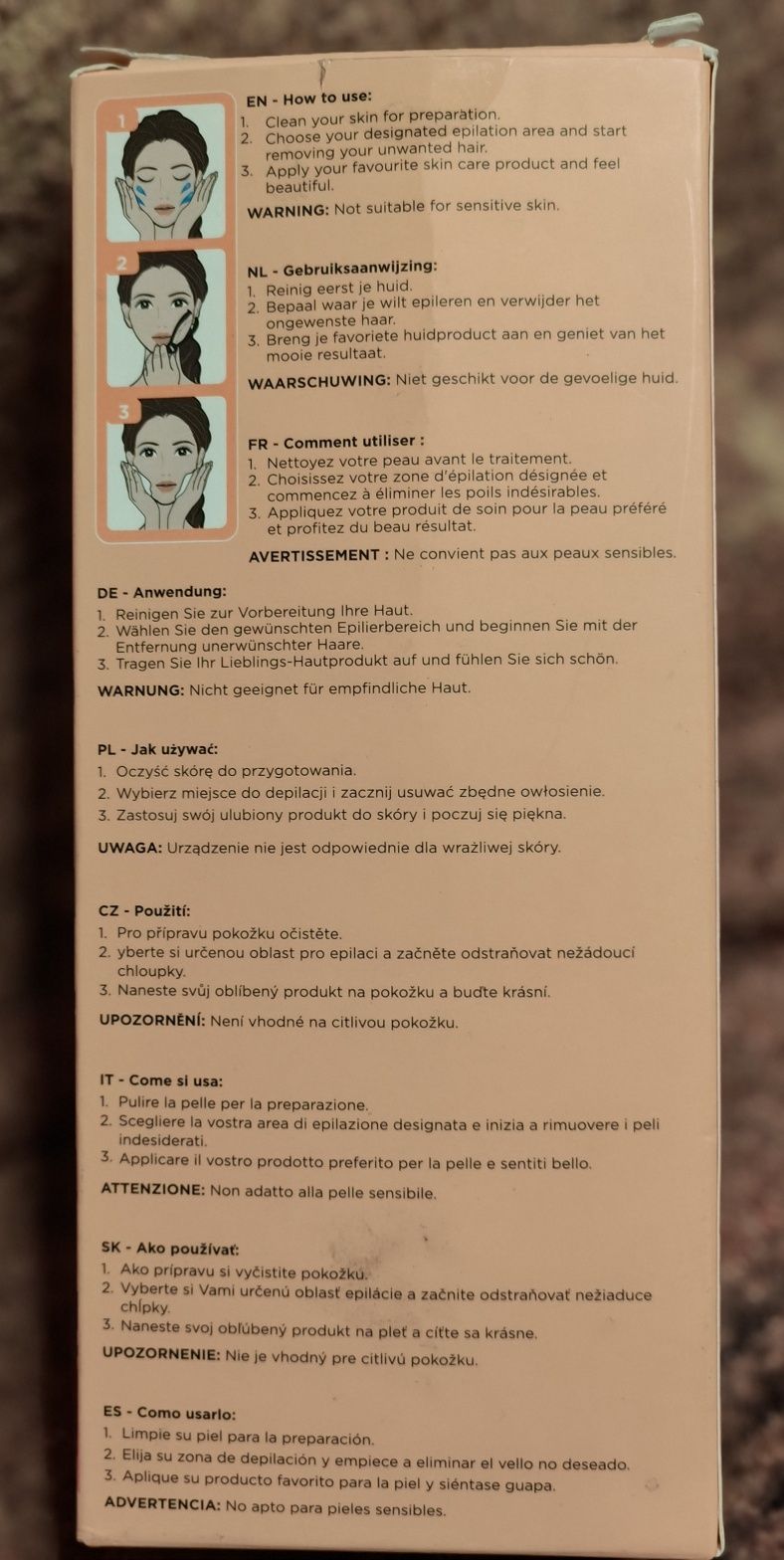 Depilator nitkowy