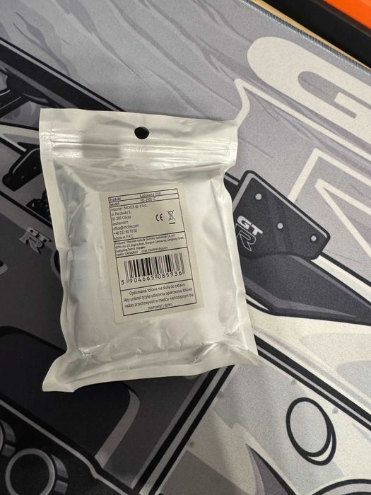 Sprzedam ładowarkę + kabel (USB-C) – NOWE