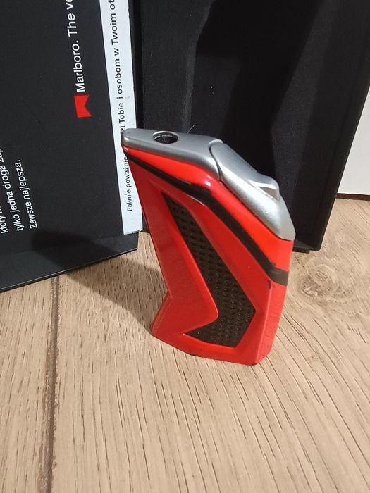 Zapalniczka Marlboro