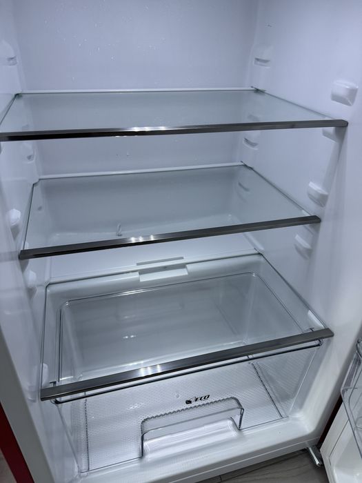 Lodowka klarstein czerwona