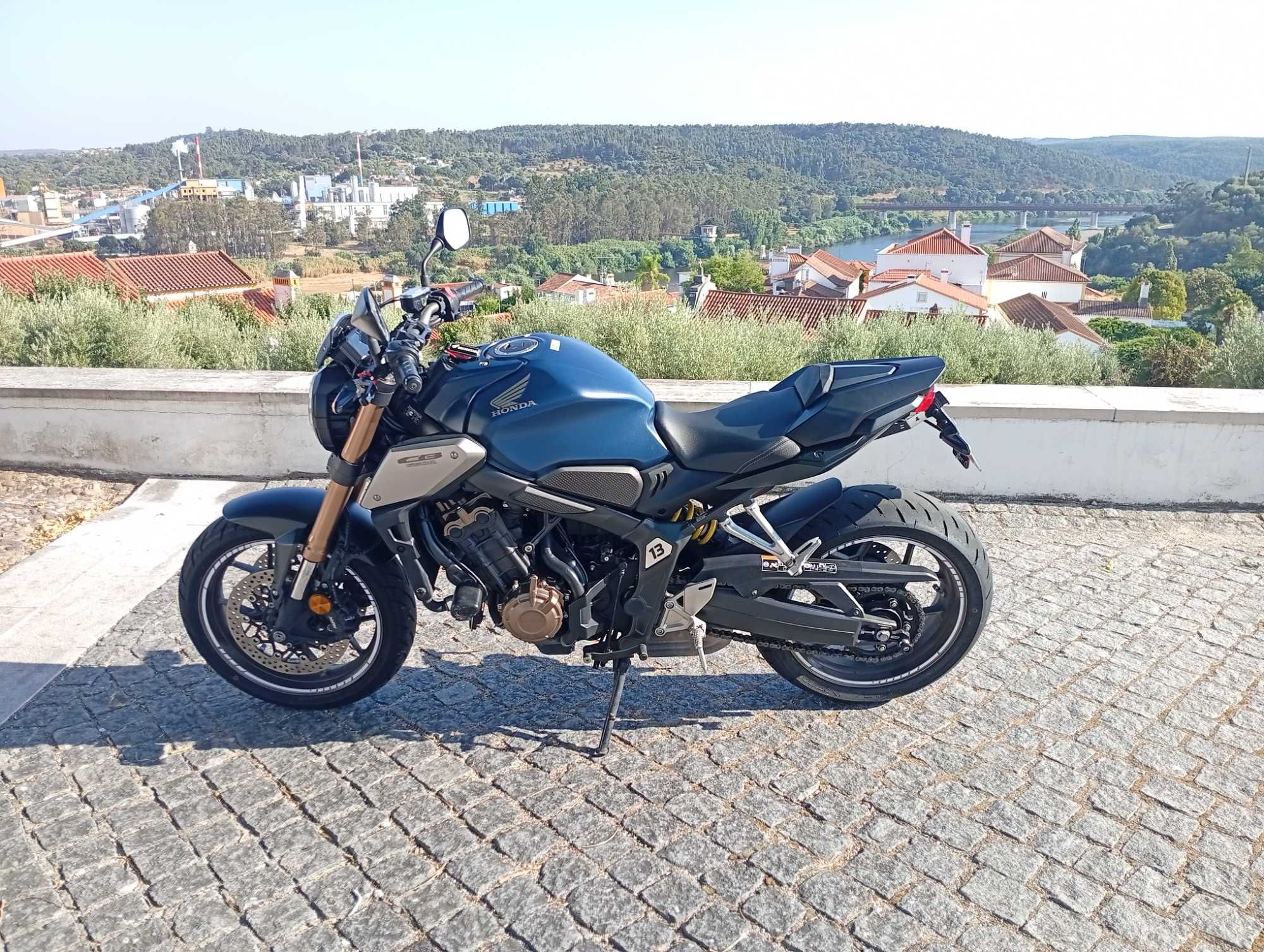 Honda CB650R full power