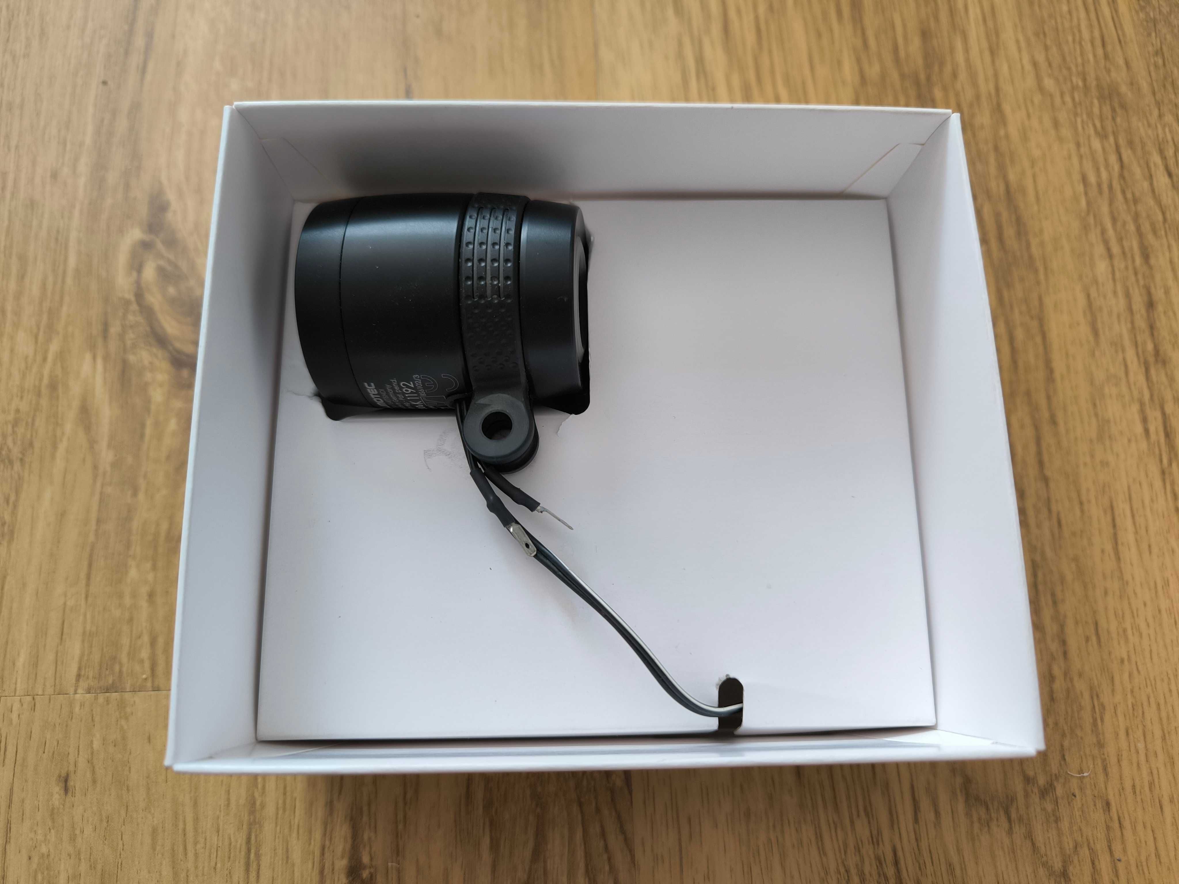 Przednia lampa Busch&Muller IQ-X 100 lx i tylna µ [my:] na DYNAMO!