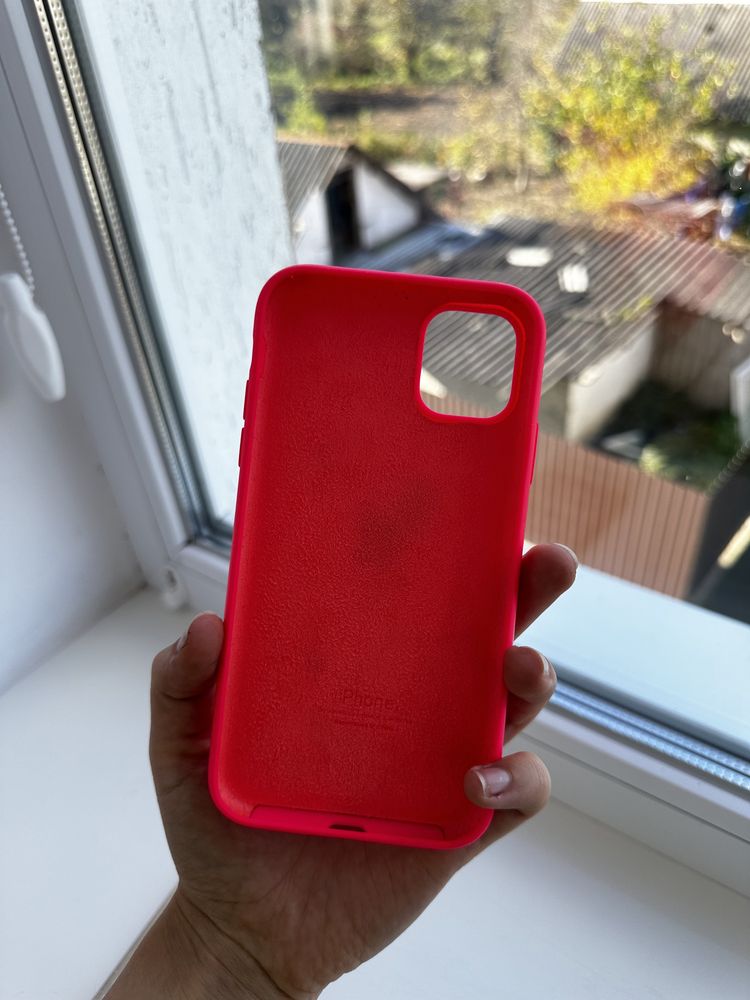 Чохол на iPhone 11