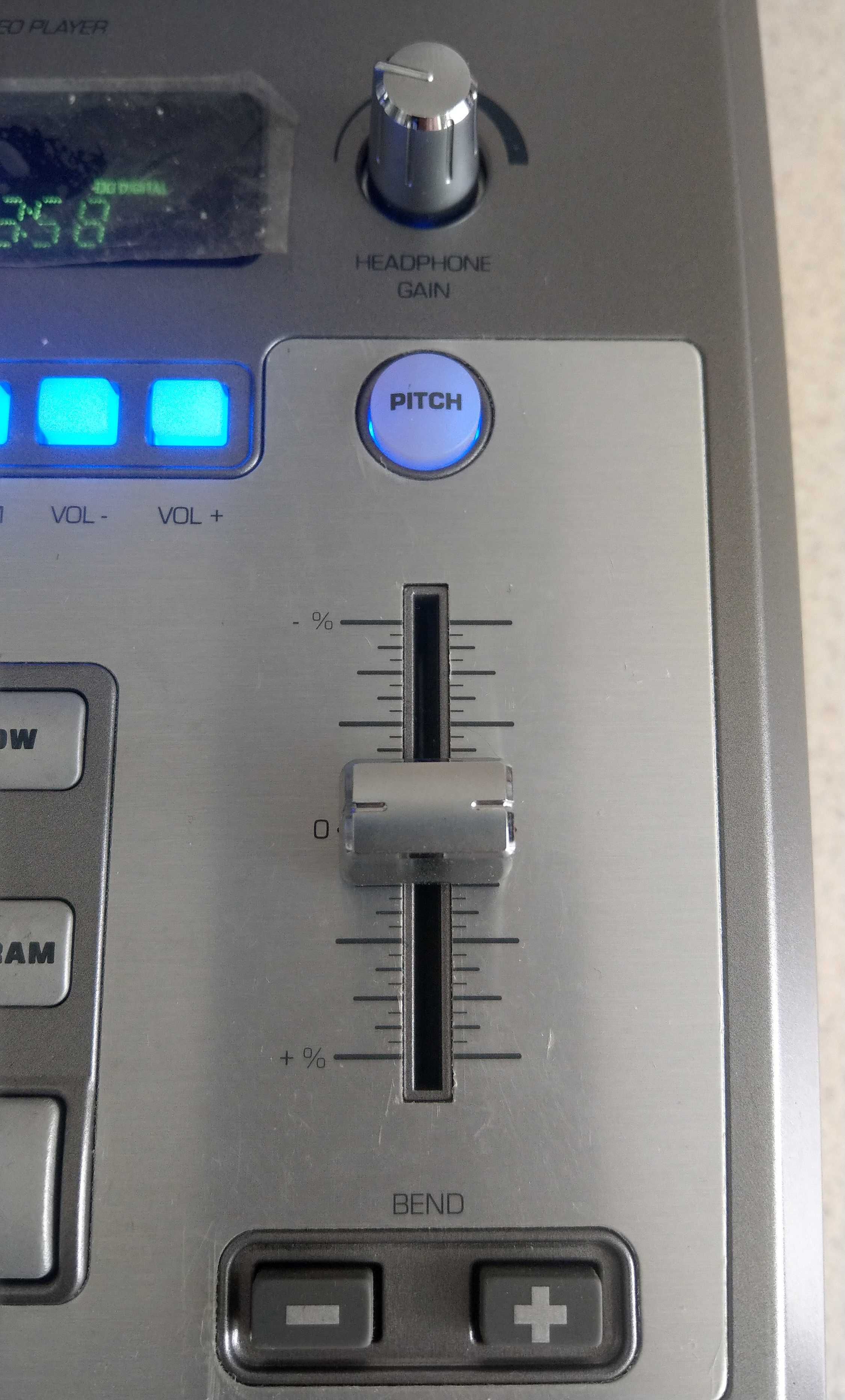 Numark VJ-01 odtwarzacz CD/DVD z podglądem