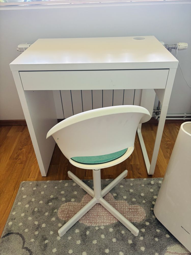 Biurko krzeslo ikea zestaw super stan