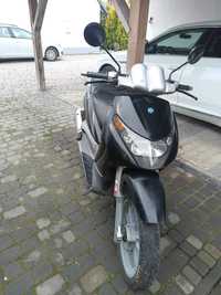 Skuter Piaggio Beverly 125