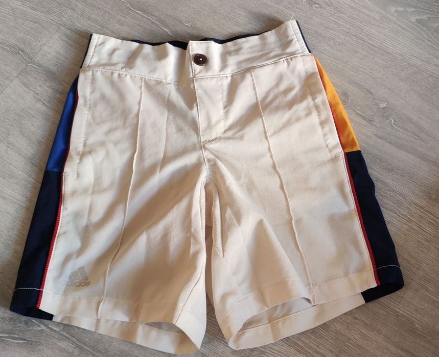 Adidas climalite spodenki chłopięce 140 cm