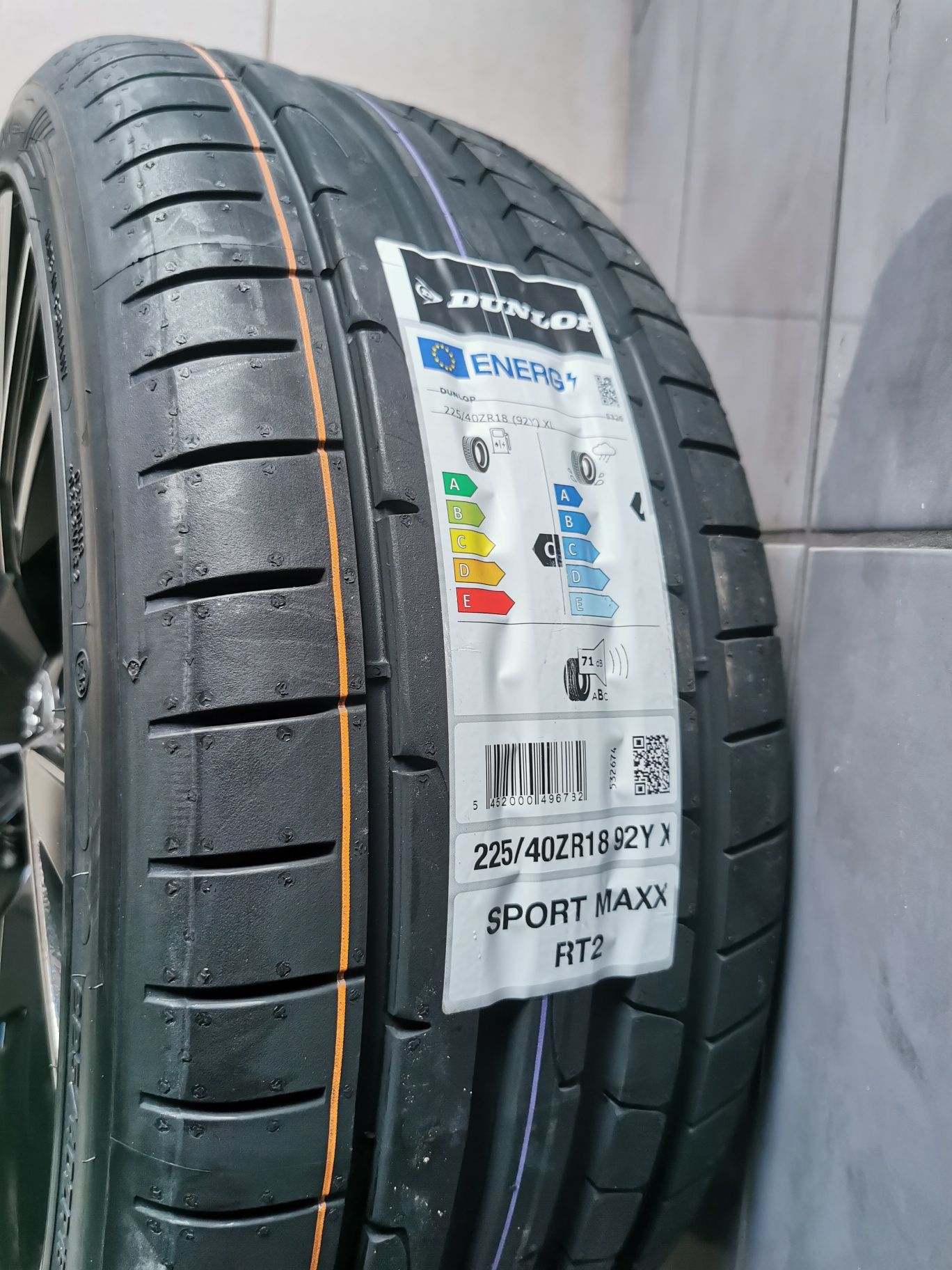 225/40/R18 5x112 Audi S-Line S3 S4 A3 A4 VW Golf Dunlop opon letnie