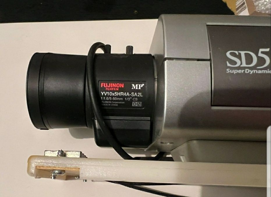 Камера видеонаблюдения  Panasonic WV-CP504E