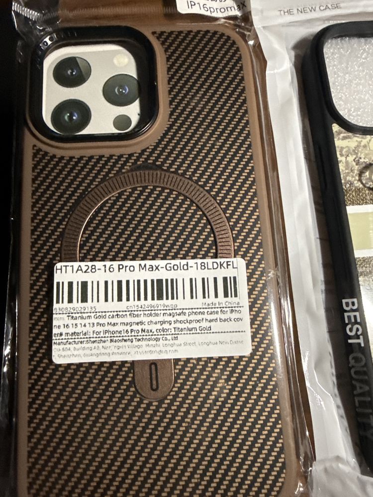 Чехол для iphone 16 pro max карбон