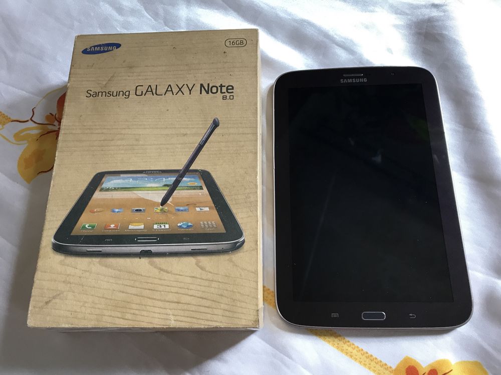 Мощный звонящий планшет Samsung Galaxy Note 8.0, 2/16GB. Комплект !