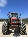 Massey Fergunson 8240