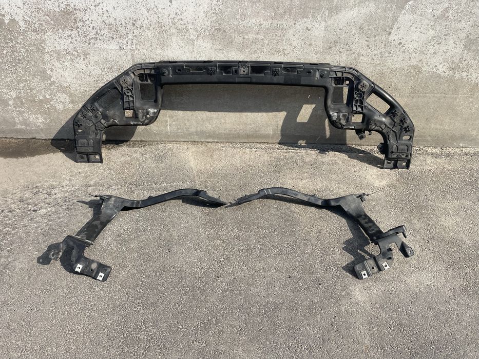 Телевізор,установочна панель,окуляр Jaguar i-Pace