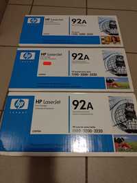 3 Tonery HP 92A, 1 toner HP 15x i 1 zamiennik 15x. 1 toner HP 53x.