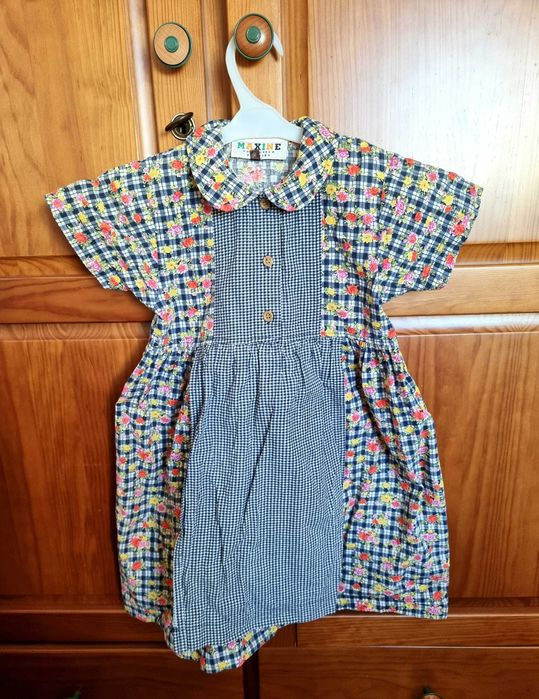 Vestido azul com flores Maxine, tamanho 98 centímetros