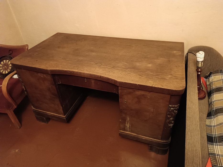 Zabytkowe biurko antyk