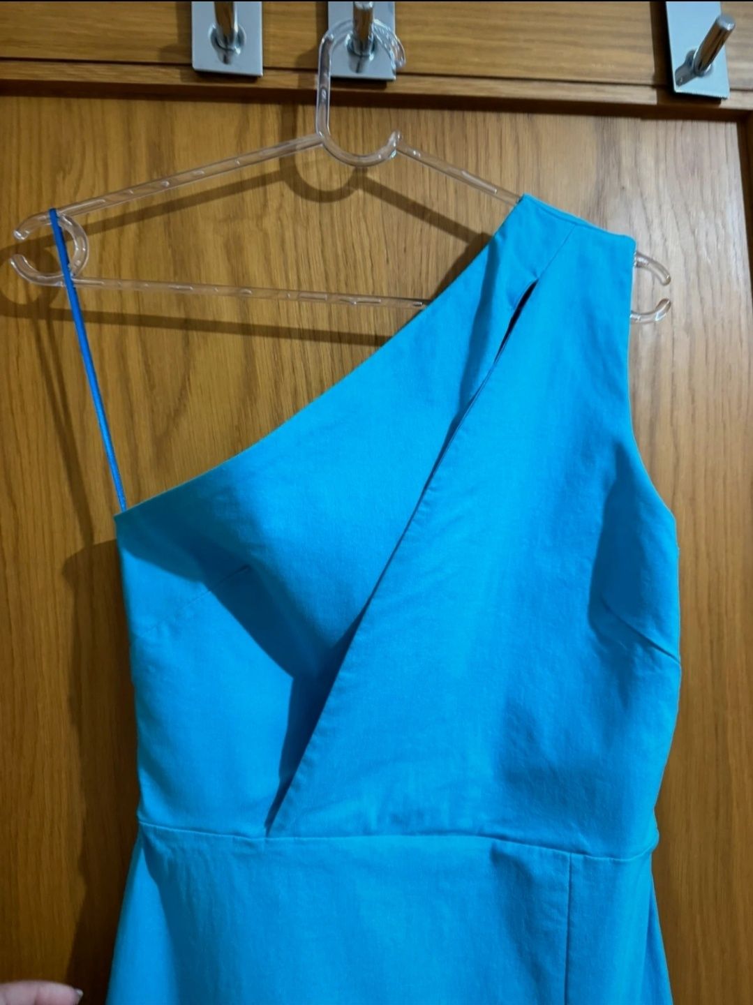 Vestido azul da Vesper, perfeito para evento. Usado apenas uma vez.