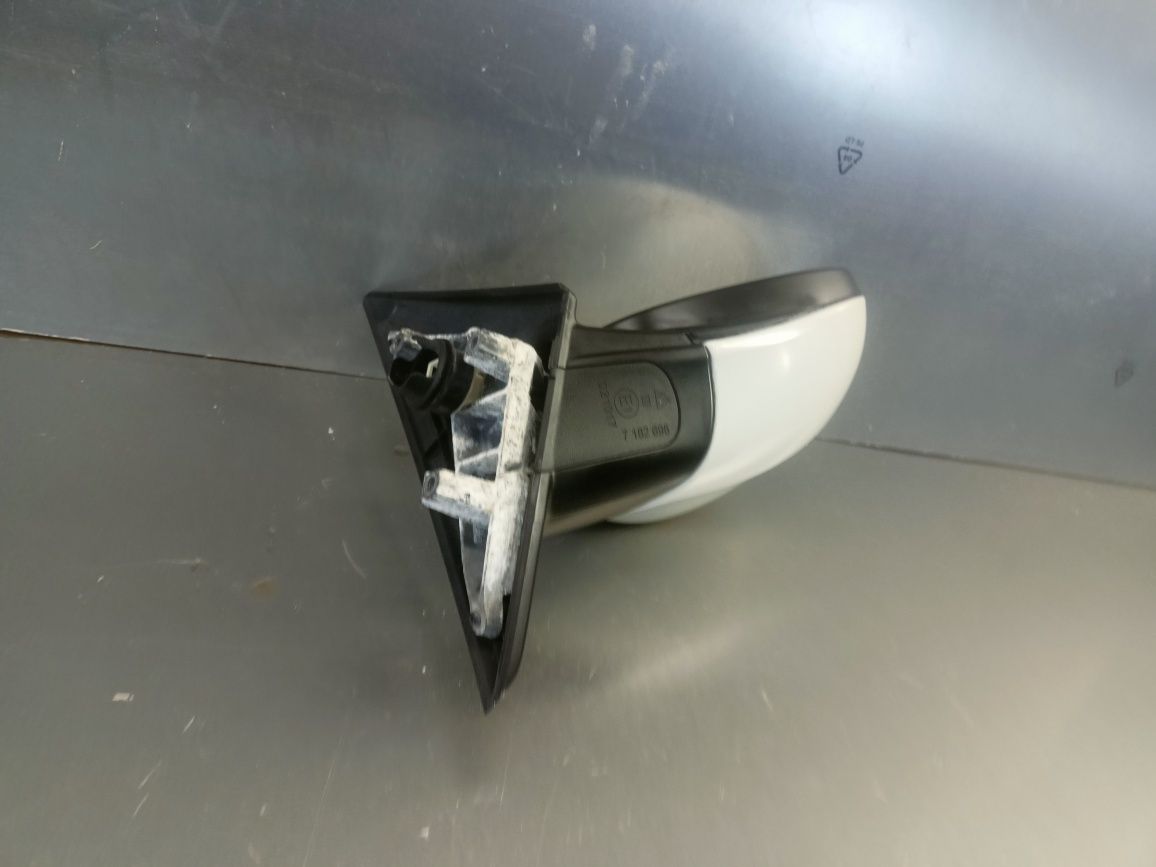 BMW 3 E90 E91 04- lusterko prawe elektryczne 5PIN 5 PIN EU białe