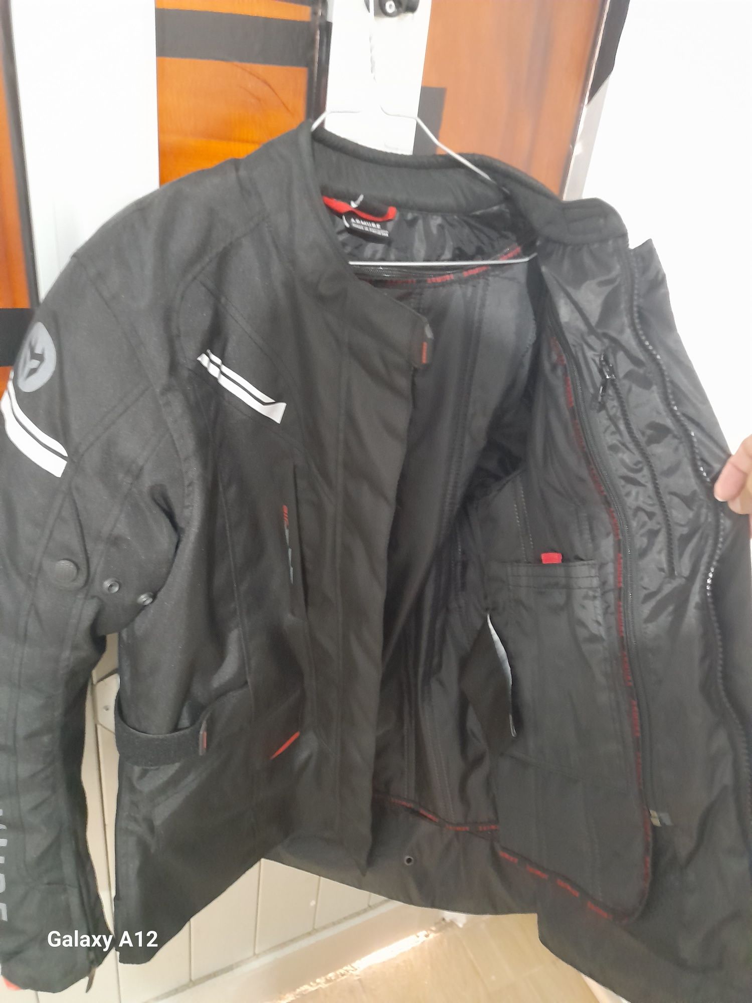 Casaco de motoqueiro impermeável