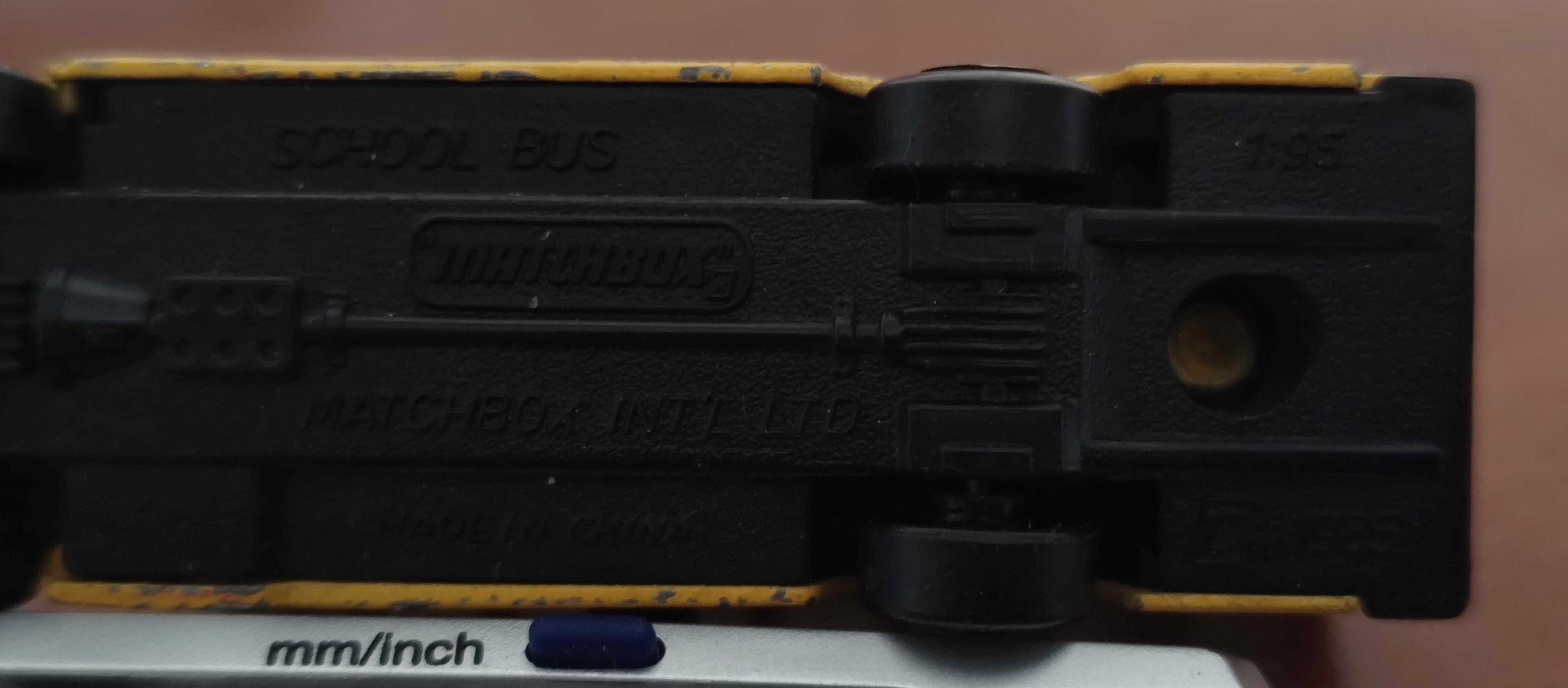 Autobus szkolny autobusy Ikarus Ford School Bus Matchbox