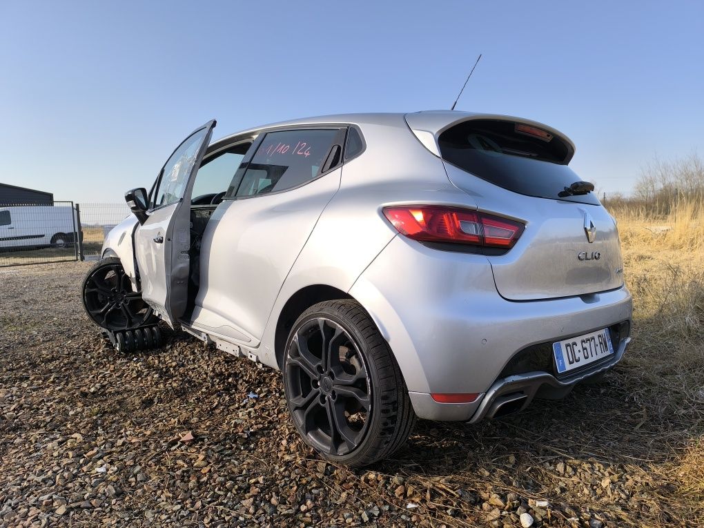 Renault Clio RS 1.6 Turbo Automat 200km uszkodzony