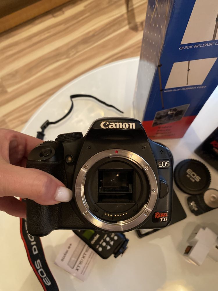 Фотоапарат Canon ,Sigma 24-70 mm 1:2.8