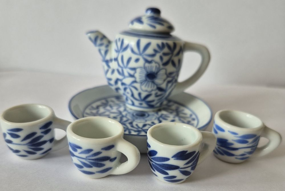 Miniaturowy serwis porcelanowy dla lalek, zabawka dla dzieci