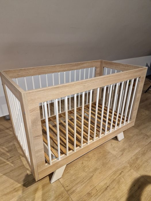 Używane łóżeczko dla dziecka wymiary 120cm/60cm wys 86cm