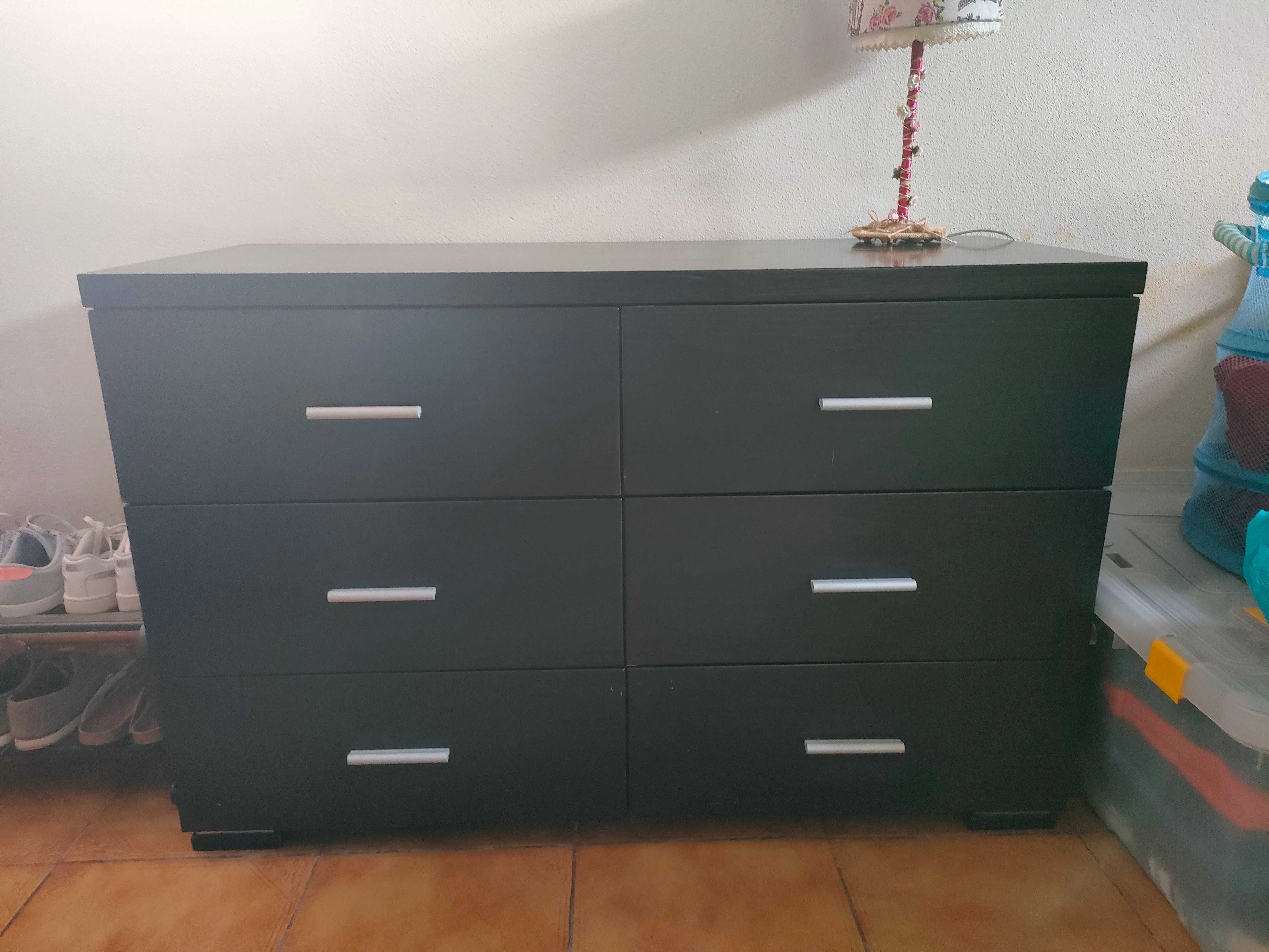 Cómoda de quarto castanha