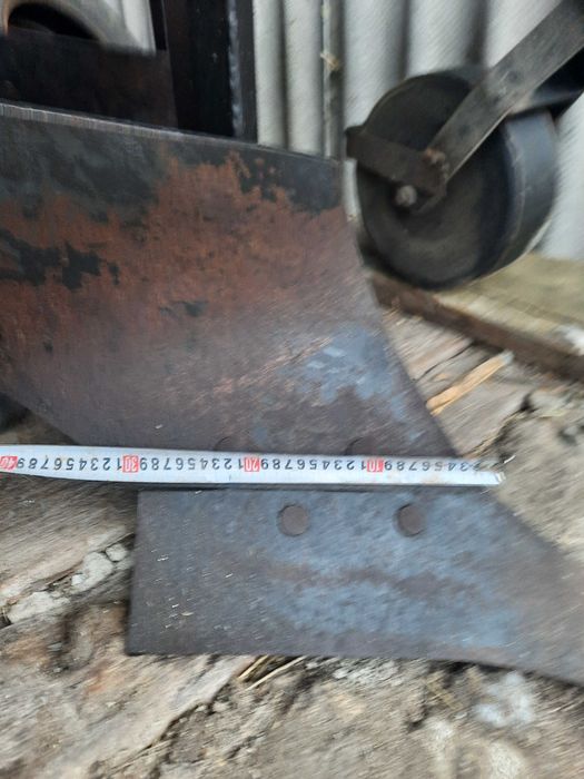 Польський плуг 2-корпусний