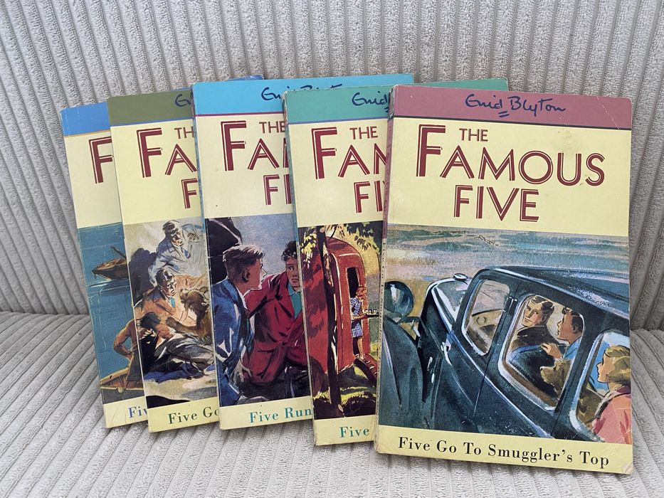 Zestaw książek Słynna piątka, uciekająca razem, Blyton, Enid