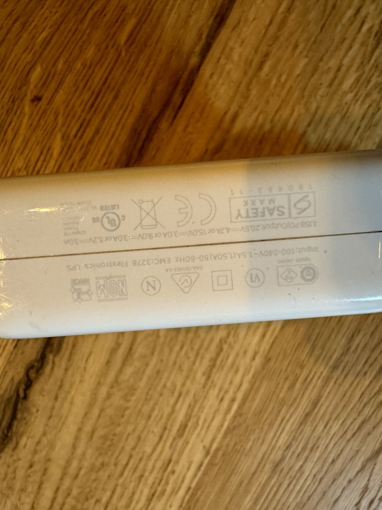 Zasilacz power adapter 96W APPLE oryginał
