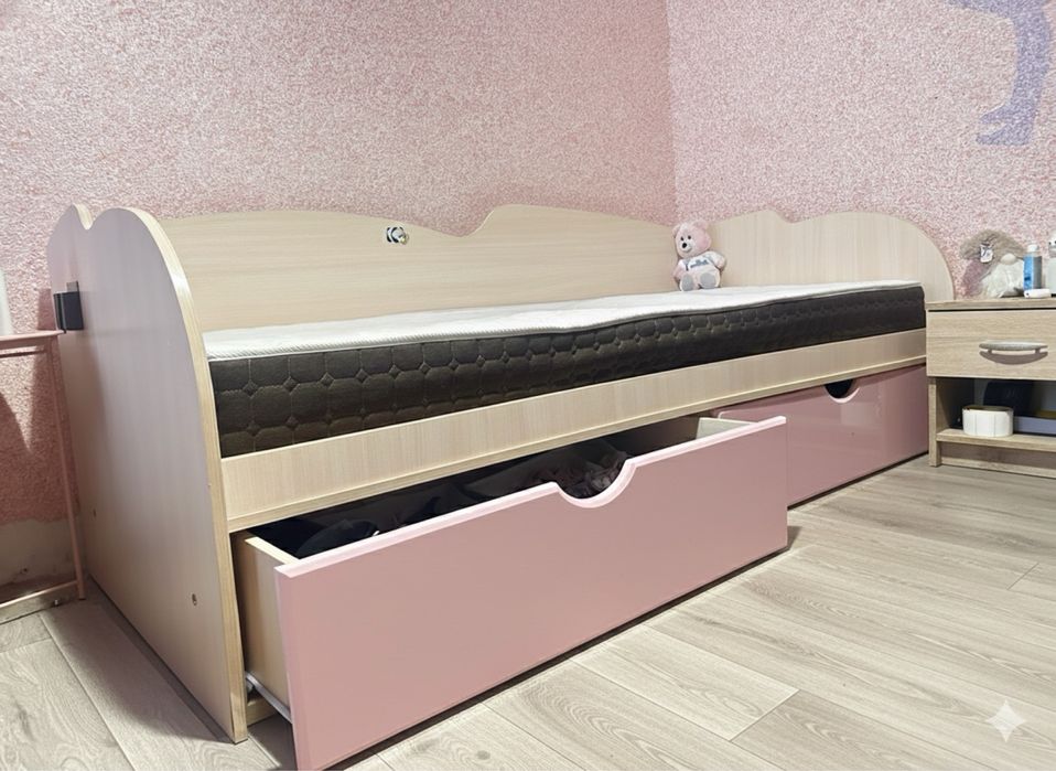 Ліжко дитяче (підліткове) +матрас