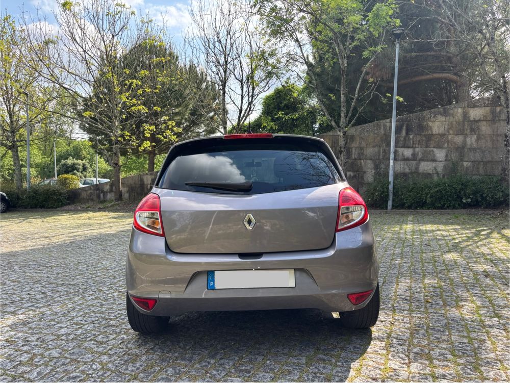 Renault Clio III 1.5 dCi 90cv