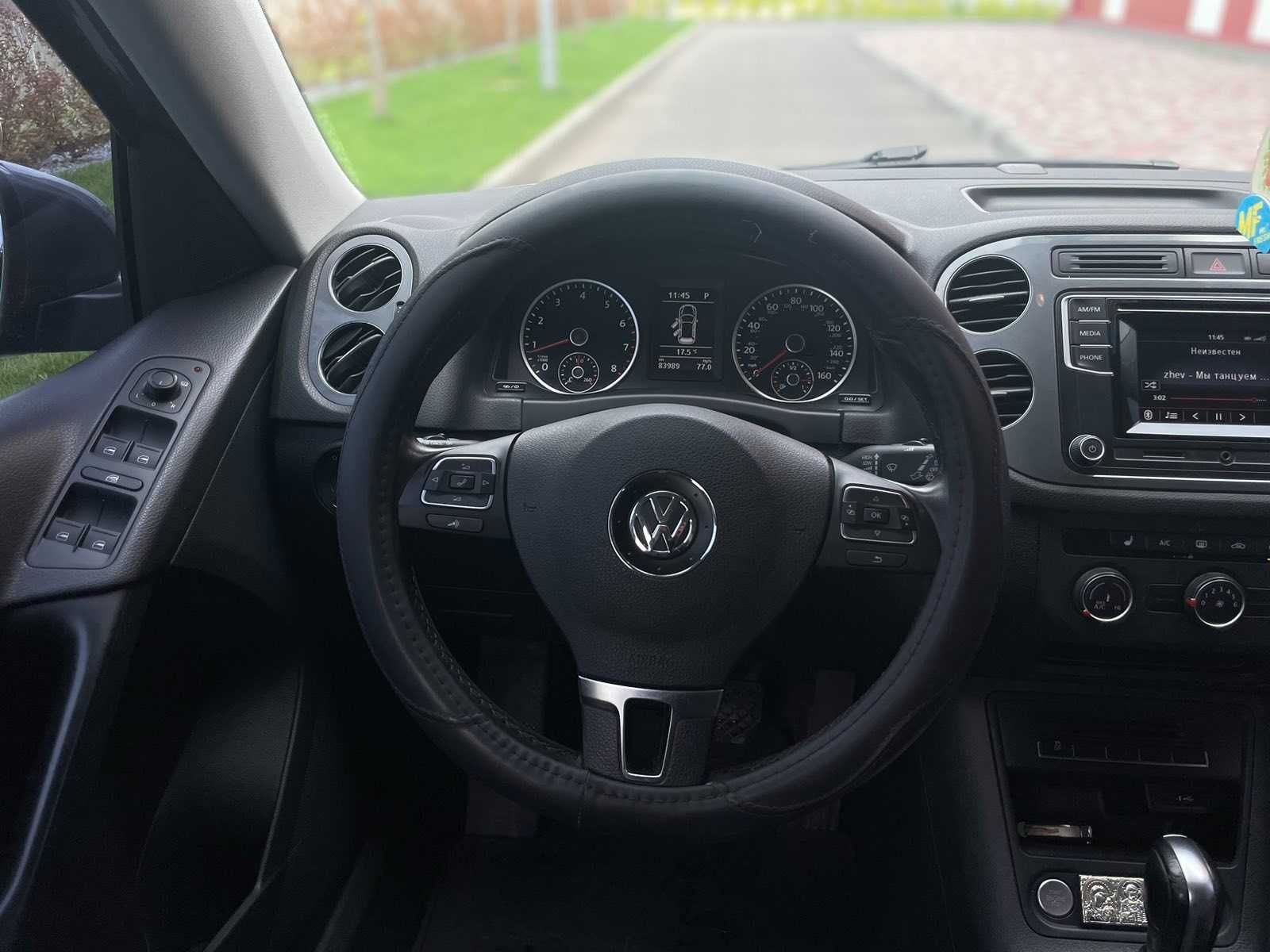 Volkswagen Tiguan 2015 год 2.0 бензин 84тыс.км Обмен/Рассрочка