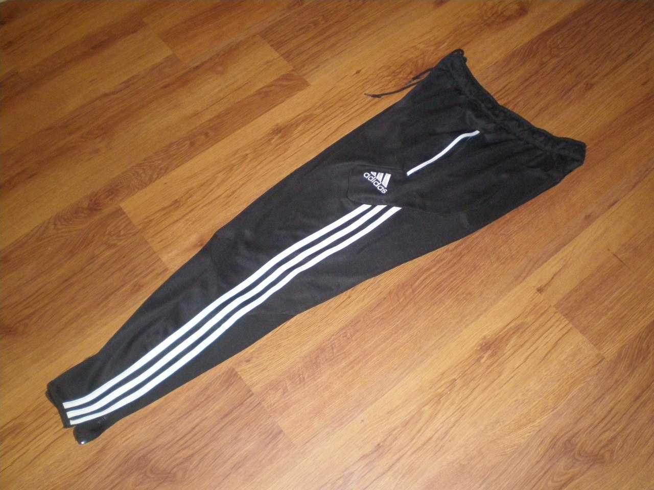 спортивные штаны Adidas
