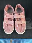 Buty dzieciece na rzepy rozmar 38 firmy Natyral World