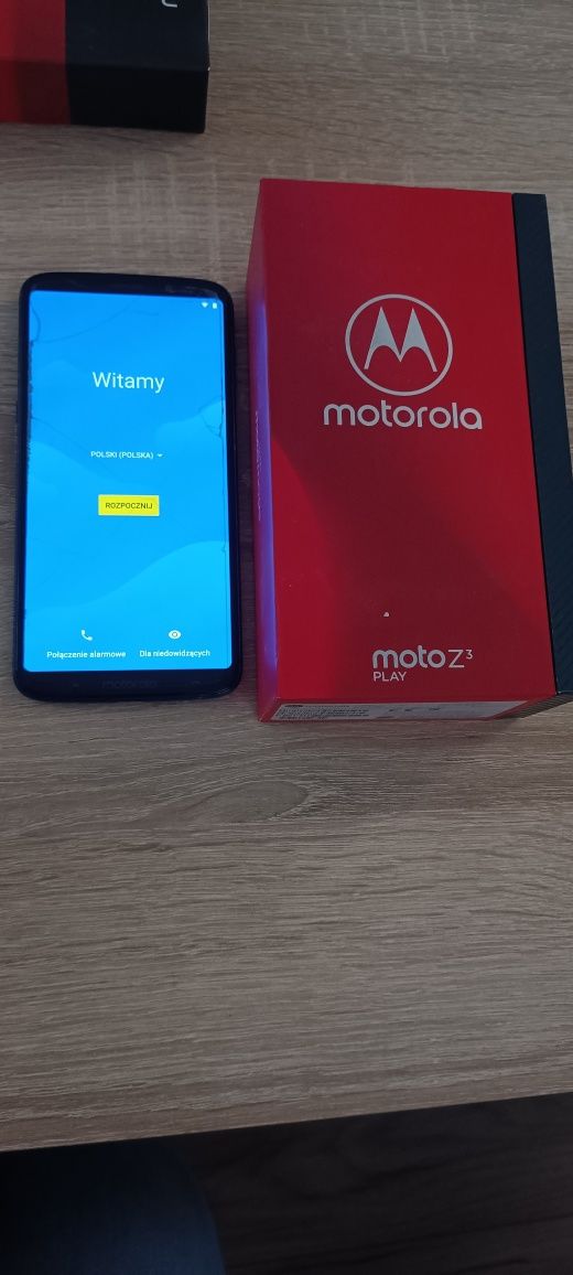 Motorola Moto Z3  +  motomods