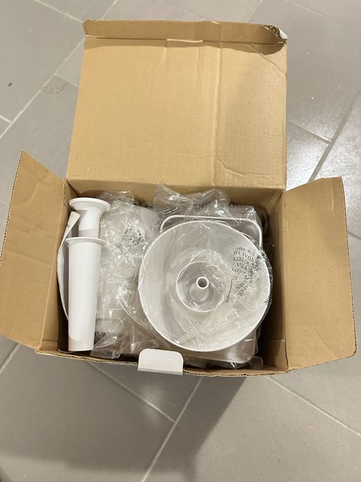 Електромʼясорубка «Domotec MS-3350”