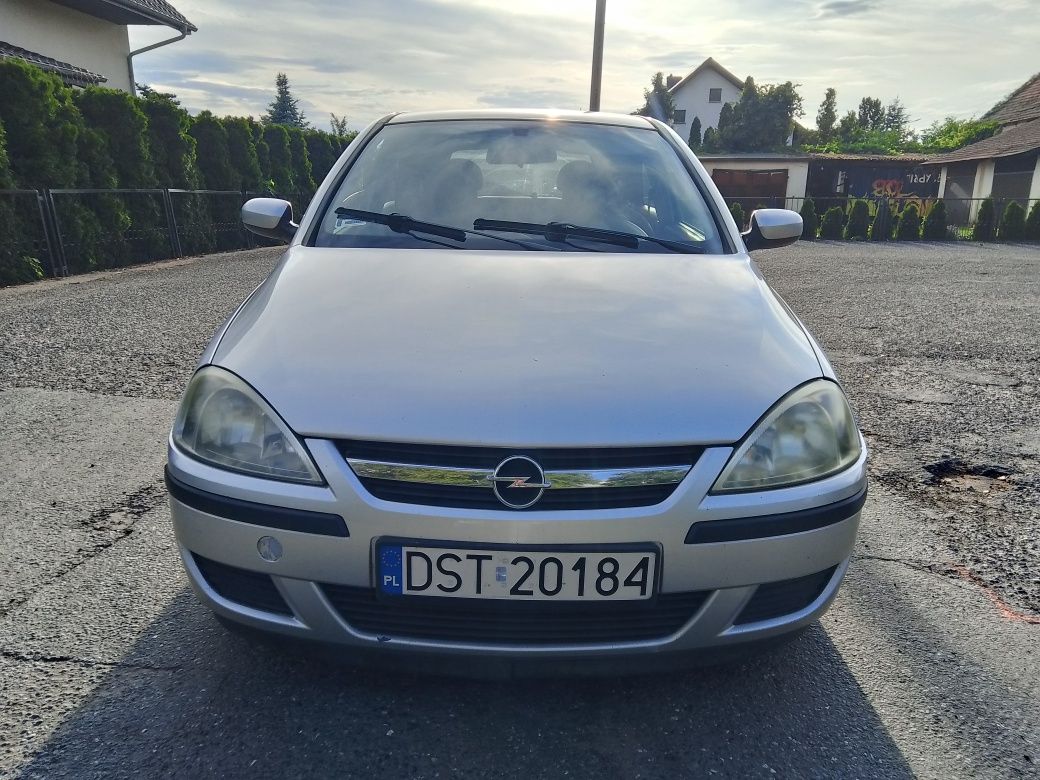 Opel Corsa ładna Lift ,Klima,elek szyby ,przebieg 180tyś