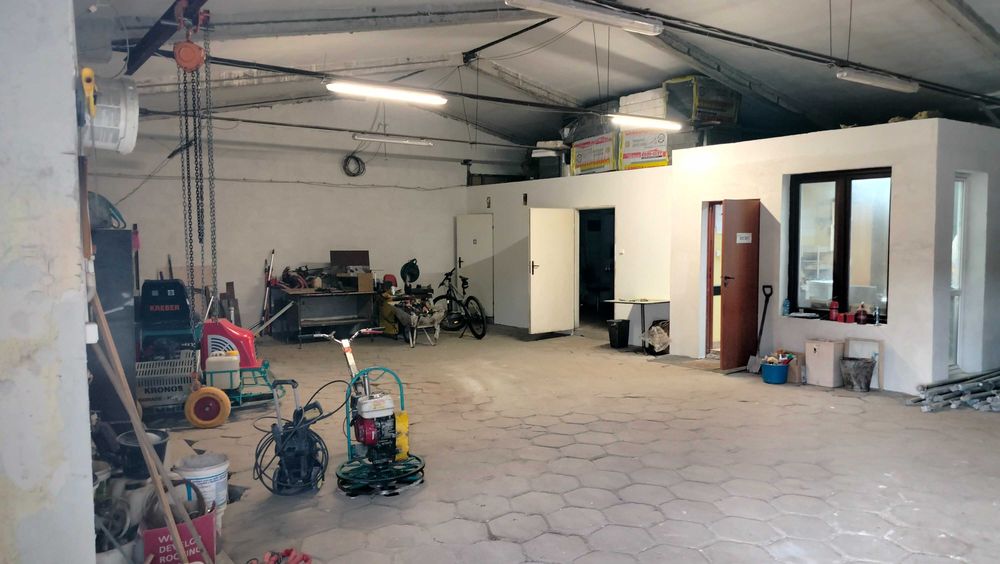 Hala 176 m2 na sprzedaż w atrakcyjnej lokalizacji