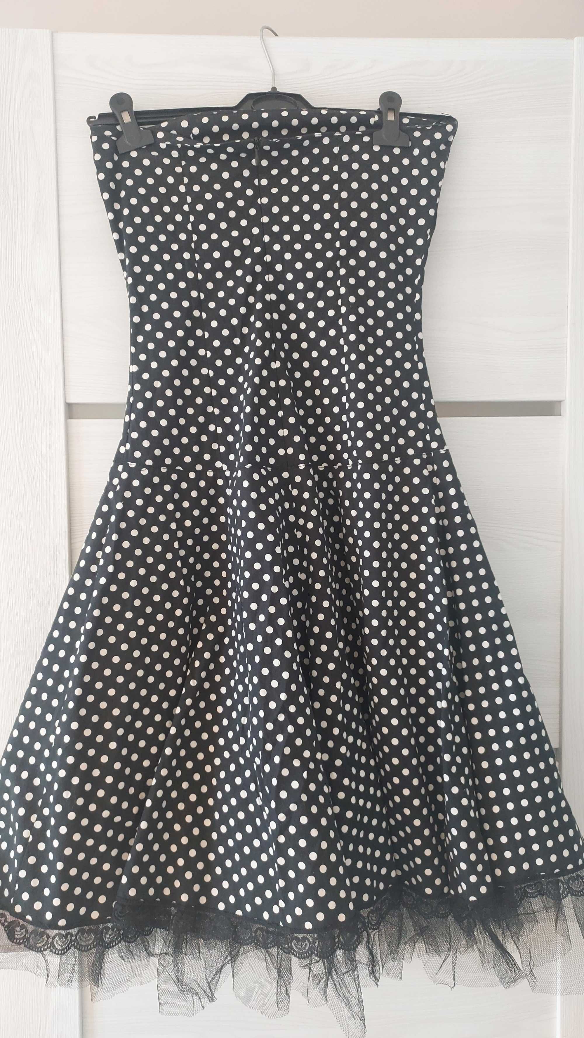 Retro sukienka w grochy