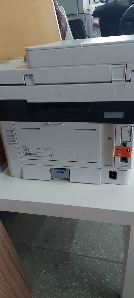 МФУ  Canon l-sensys MF 443  dw