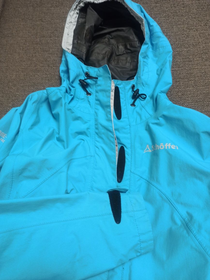 Куртка-дощовик фірми Schoffel
