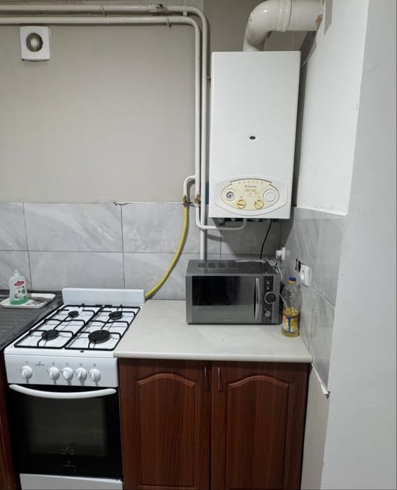 Продам 1-комнатную киевку с агв на Бадаева