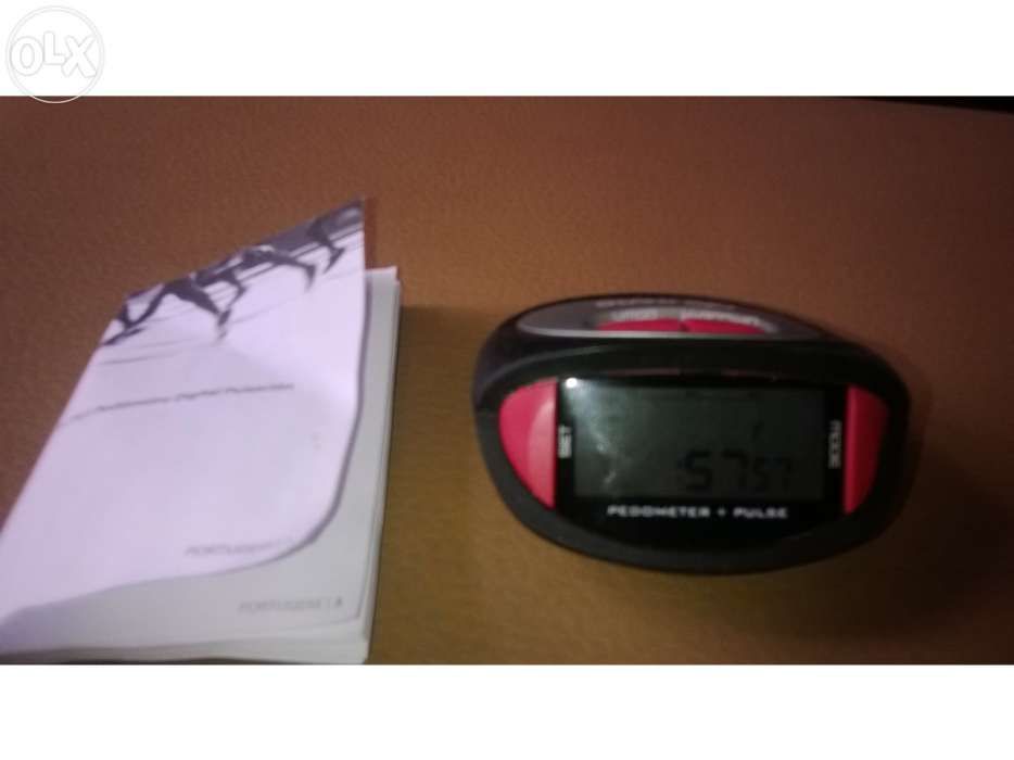 Pedómetro Berg digital lcd novo