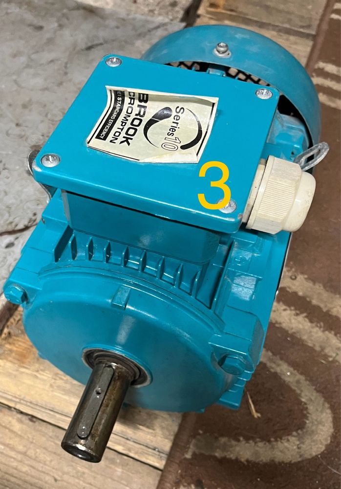 Silnik elektryczny 3F, 2.2kW, BROOK crompton